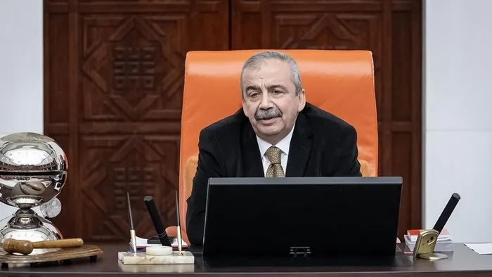 Sırrı Süreyya Önder'in kardeşi Ali Önder:
