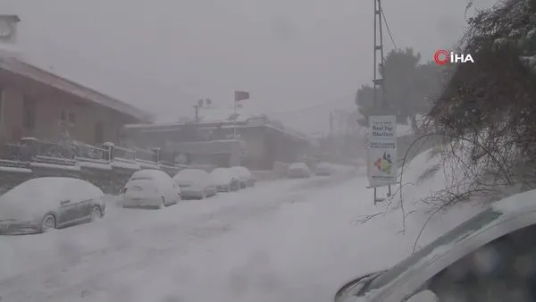 SON DAKİKA: İstanbul'da yoğun kar yağışı yeniden başladı! İstanbul'daki yoğun kar yağışı kamerada...