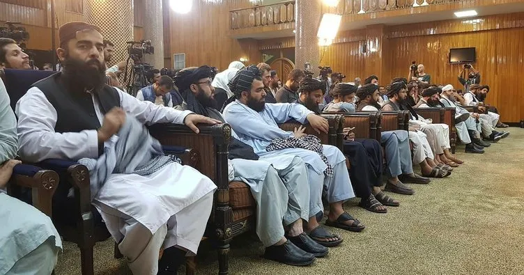 Obama’nın takasla serbest bıraktığı 5 Taliban üyesi Afganistan’da yeni hükümette