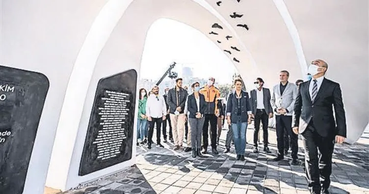 Konut beklerken anıt diktiler