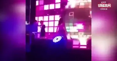 Deniz Seki, konserinde sahneden düştü!