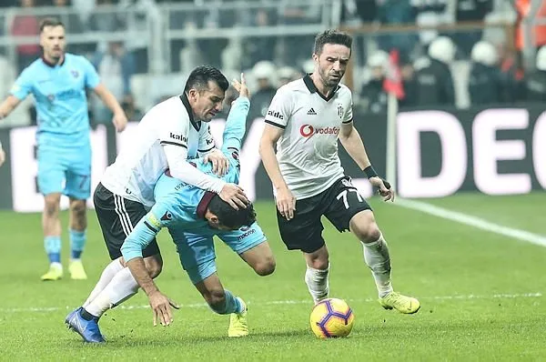 Murat Özbostan: Beşiktaş fazla dağınık