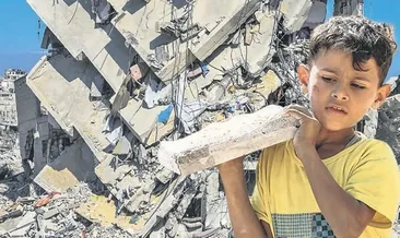 Evler yıkık umutlar ayakta