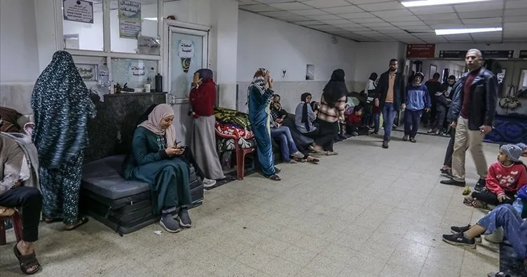Avrupa Gazze Hastanesindeki İngiliz cerrah çaresizliğini anlattı... Hastane çevresindeki saldırılar arttı