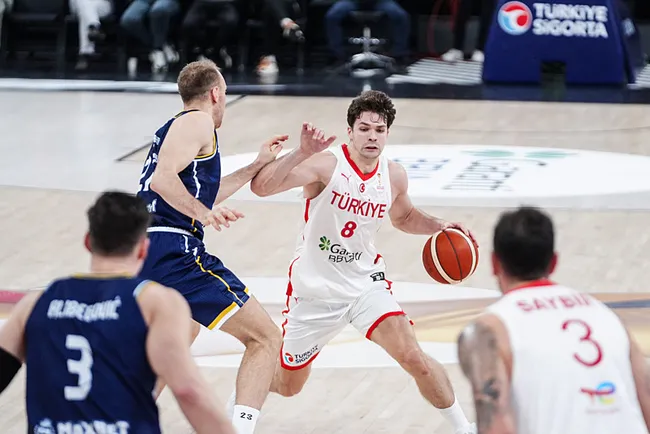 2027-fiba-dunya-kupasi-avrupa-elemeleri-12-dev-adam-ilk-macini-farkli-kazandi-1764274279509.jpeg