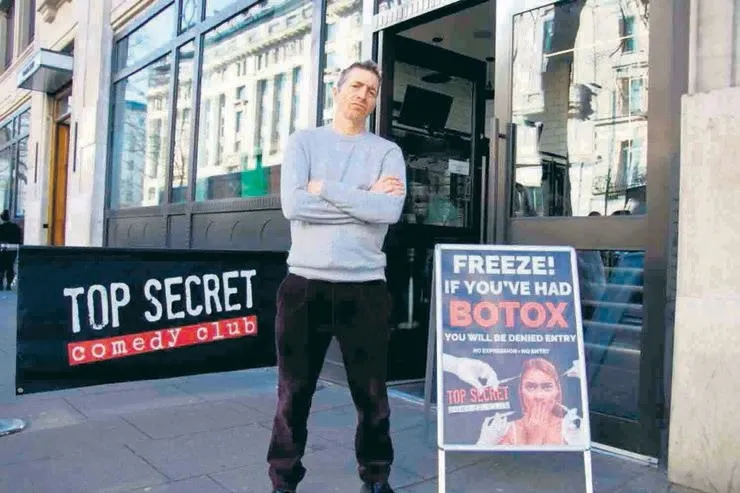 Londra’da komedi kulübü botokslu kişilerin girişini yasakladı! Nedenine çok şaşıracaksınız...