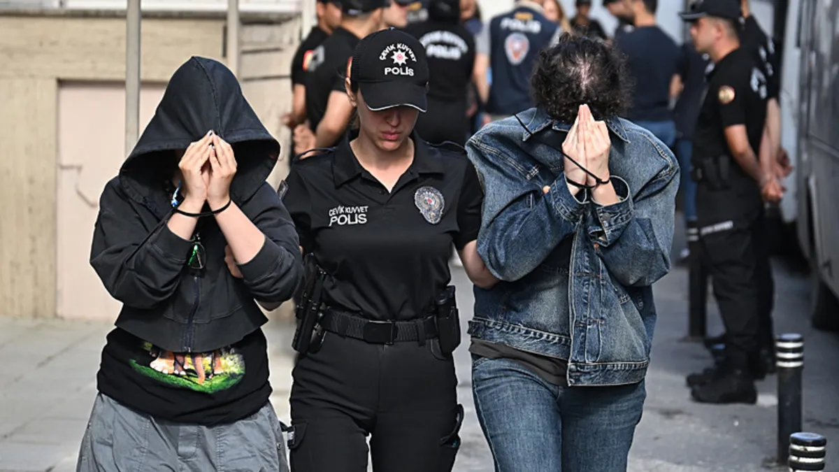 ‘Foreks’ yalanıyla 850 milyonluk vurgun! 25 şüpheli hakkında gözaltı kararı
