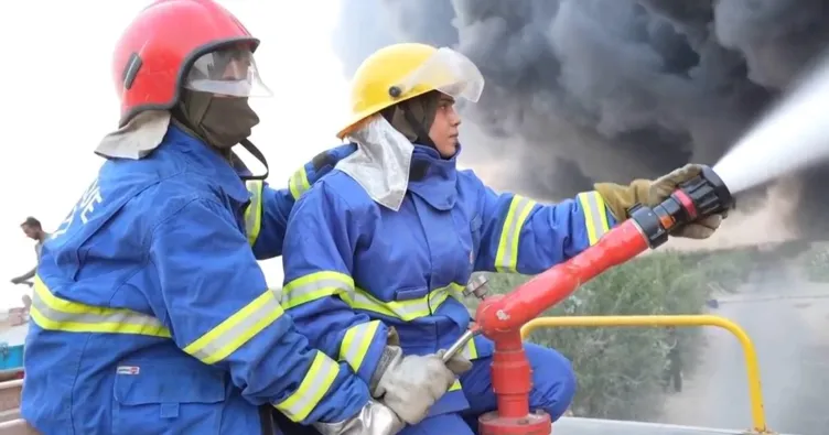 Pakistan’da oteli alevler sardı: 3 ölü