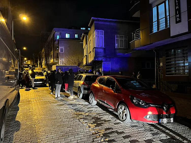 İstanbul Küçükçekmece’de 7 katlı bina tahliye edildi!