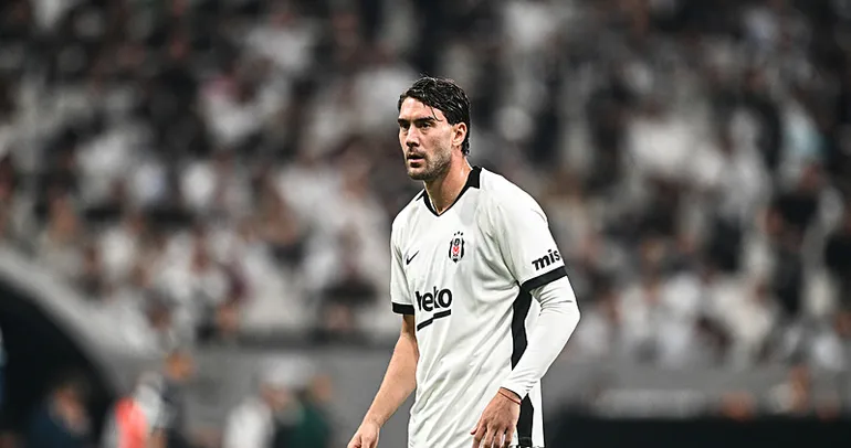 Beşiktaş’ta Dusan Vlahovic sakatlandı!