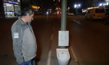 Aydınlatma direğindeki klozet şaşırttı