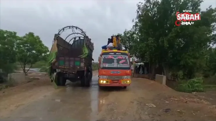 Pakistan’da Biparjoy Kasırgası nedeniyle 25 bin kişi tahliye edildi | Video