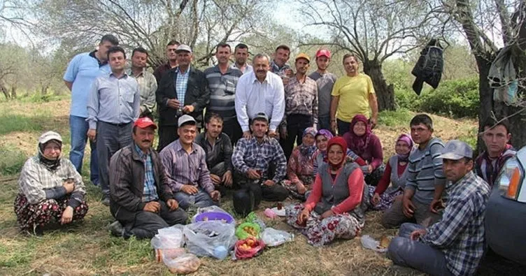 Burhaniye Belediyesinden çiftçiye destek