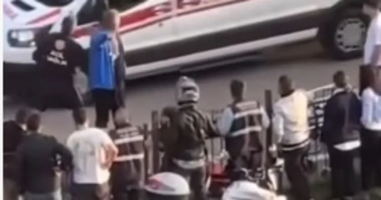 Sağlık personeline araç çarptı