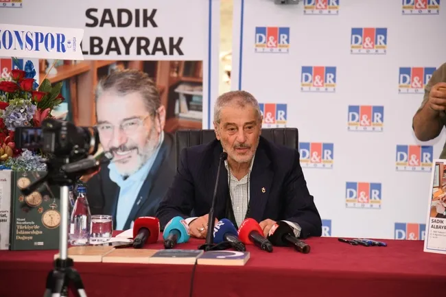 mutefekkir-gazeteci-yazar-sadik-albayrak-trabzon-drda-okurlariyla-bulustu-1754661070673.jpg Mütefekkir, Gazeteci-Yazar Sadık Albayrak Trabzon D&R'da okurlarıyla buluştu