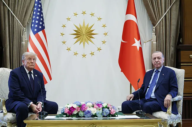 baskan-erdogan-degerli-dostum-trumpi-agirlamaktan-memnuniyet-duydum-1783441671288.jpeg Başkan Erdoğan: Değerli dostum Trump'ı ağırlamaktan memnuniyet duydum