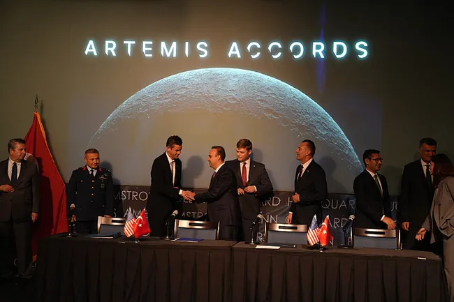 abdden-turkiyeye-artemis-anlasmalari-tebrigi-1788298347314.jpg ABD'den Türkiye'ye 'Artemis Anlaşmaları' tebriği