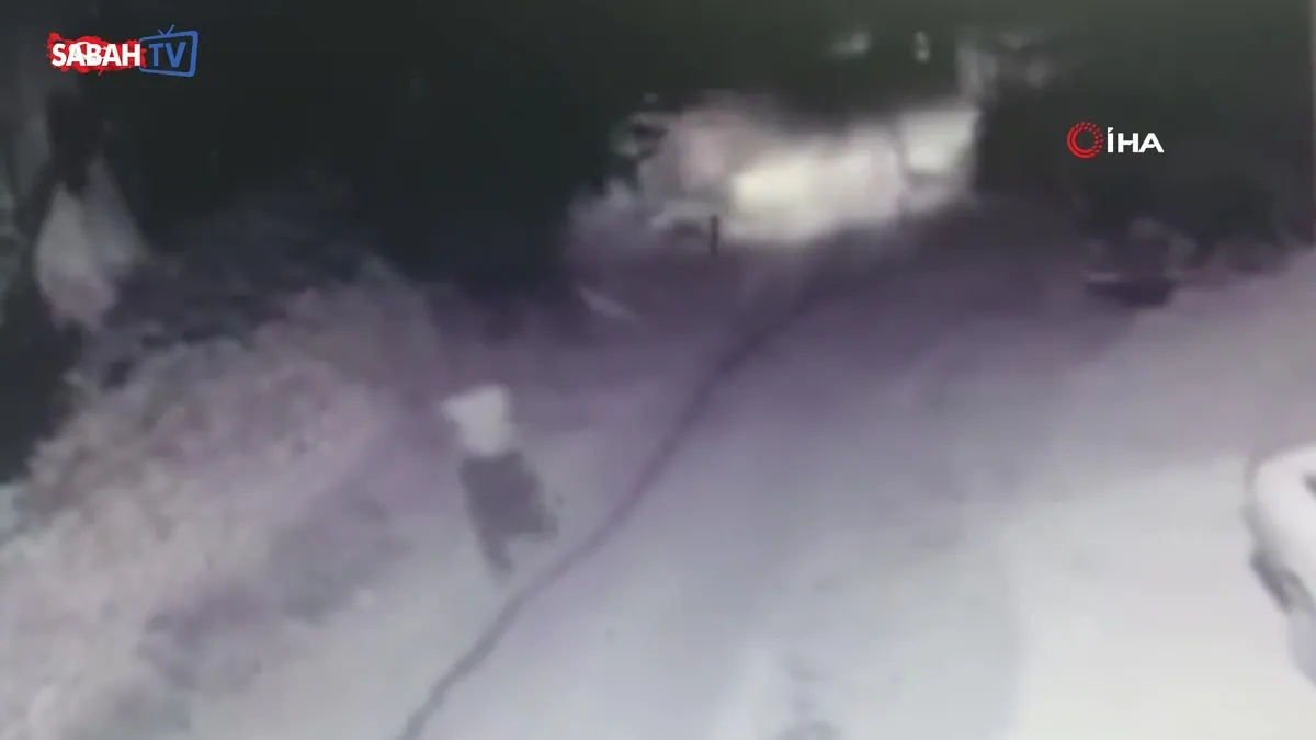 Adana’da kaybolan işitme ve zihinsel engelli adamın son görüntüleri ortaya çıktı | Video videosunu izle Adana’da kaybolan işitme ve zihinsel engelli adamın son görüntüleri ortaya çıktı | Video videosunu izle