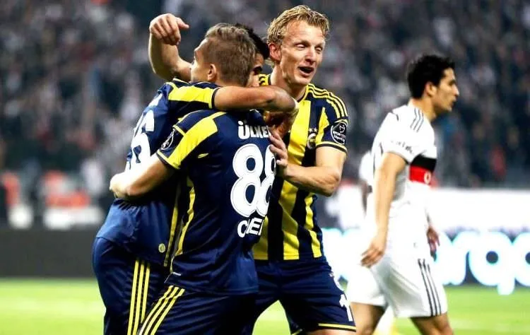 Beşiktaş - Fenerbahçe derbisi sosyal medyayı salladı
