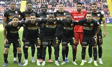 Kayserispor evinde galibiyeti unuttu!