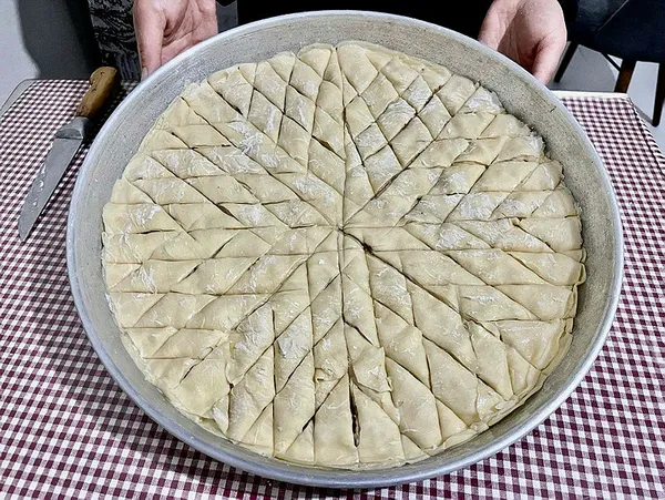 citir-baklavalar-bayram-icin-hazirlaniyor-1687772729807.jpg