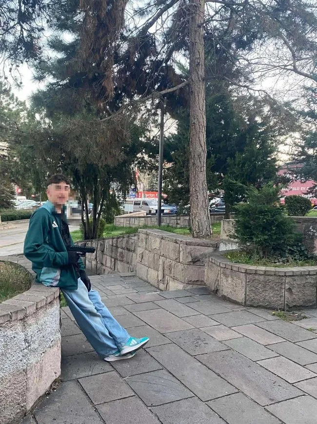 SON DAKİKA… Hakan Çakır cinayetinde kan donduran detaylar! Katillerin fotoğrafı kan dondurdu: Uzun namlulu silahlar…