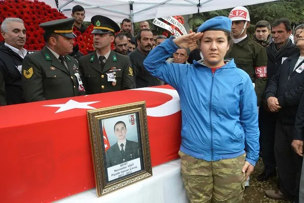 Şehit Piyade Uzman Çavuş Necmettin Yiğit son yolculuğuna uğurlandı