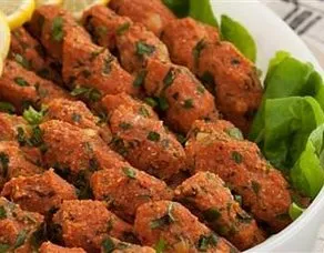 Kırmızı Mercimek Köftesi