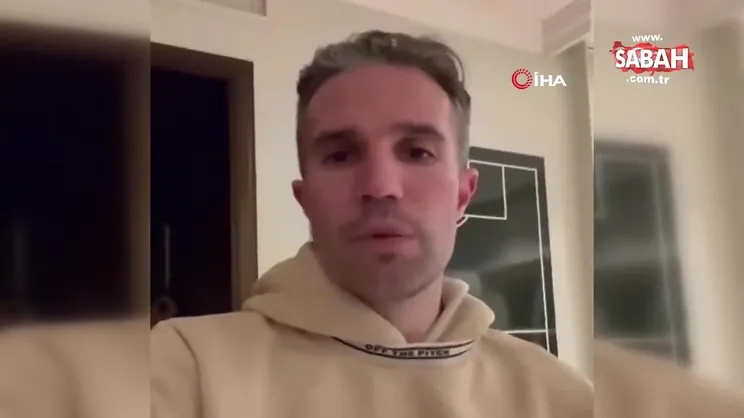 Robin van Persie'den Türkiye'ye destek | Video