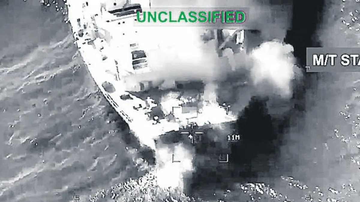 Hürmüz’de tanker savaşı başladı haber görseli