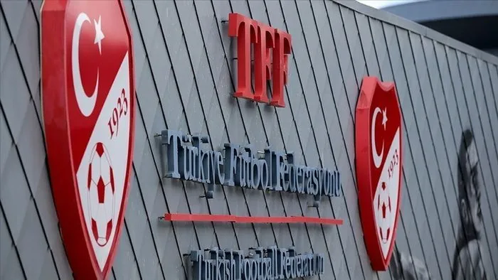 canli-fenerbahce-asbaskani-acun-ilicali-a-sporda-aciklamalarda-bulunuyor-taliscayi-henuz-aldik-diyemem-1733349166337.jpg