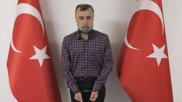 can-dundarin-cifte-kirli-plani-iftiraya-ortak-ol-siginma-hakkini-al-1649044495613.jpg Son dakika: Can Dündar'ın çifte kirli planı! İftiraya ortak ol sığınma hakkını al