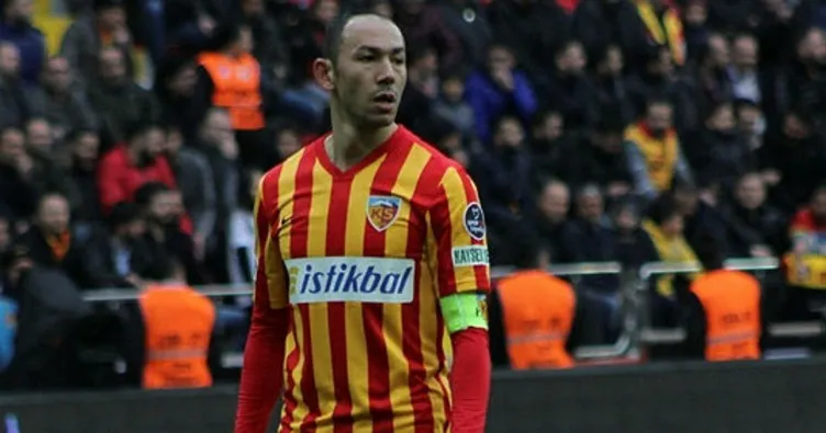 Umut Bulut yeniden Kayserispor’da