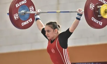 Halterde ilk madalya Şaziye Erdoğan’dan