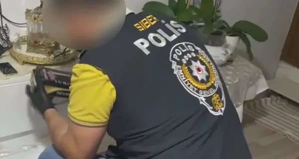 yasa-disi-bahisciler-adliyeye-sevk-edildi-762-milyarlik-islem-tespit-edilmisti-1783926059460.jpg