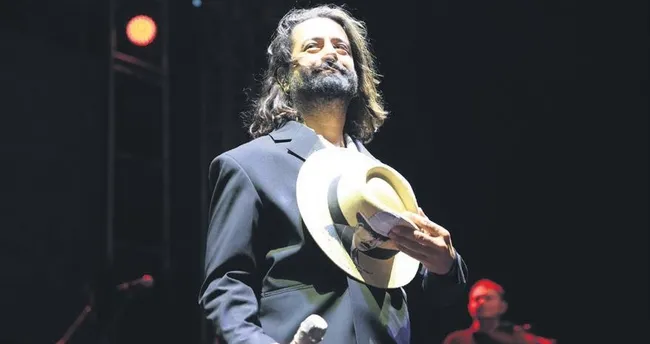 ‘Volkan abi manevi babam gıbiydi’