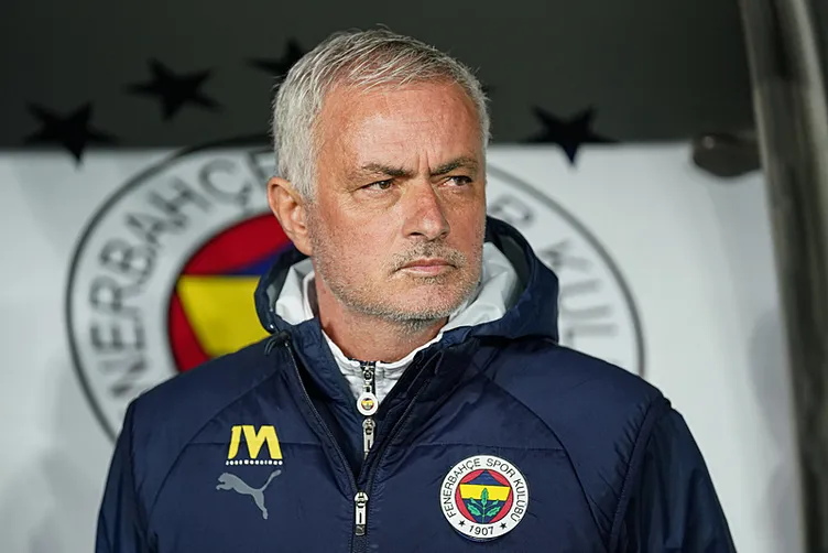 Mourinho, yıldız futbolcuyu kulübeye çekiyor! Haftalar sonra ilk yaşanacak...