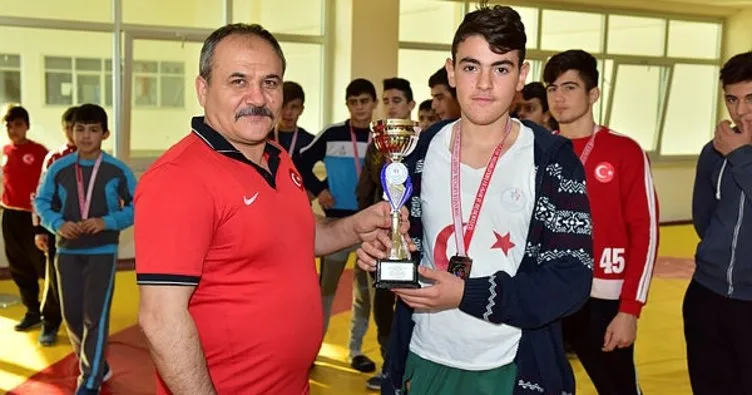 Osmaniye’de güreş şampiyonası