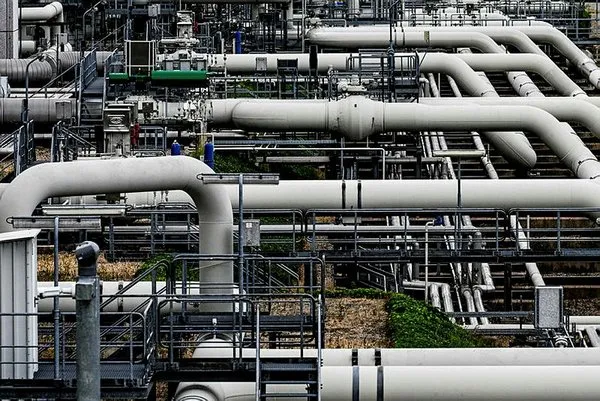 Avrupa'da enerji krizi! Gazprom doğal gaz sevkiyatını düşürdü