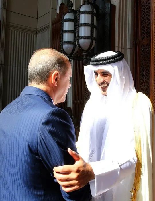 Son dakika: Cumhurbaşkanı Erdoğan Katar'da böyle karşılandı