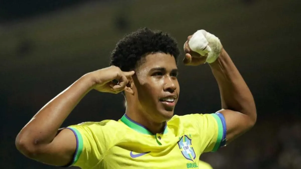 Manchester United'ın yeni transferi Andrey Santos