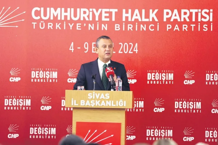 CHP’de Kemal Kılıçdaroğlu krizi! Kurultaya katılmayan Kılıçdaroğlu’nun koltuğuna Böke oturdu