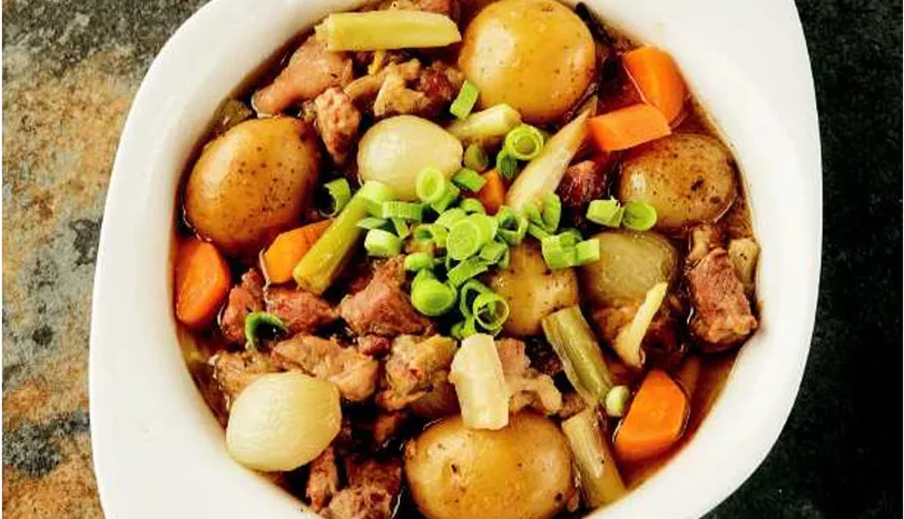 Taze Sarımsaklı Patatesli Kuzu Eti Tarifi Et Yemekleri Sofra