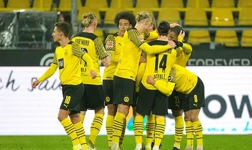 Borussia Dortmund sahasında Freiburg’u 5 golle geçti