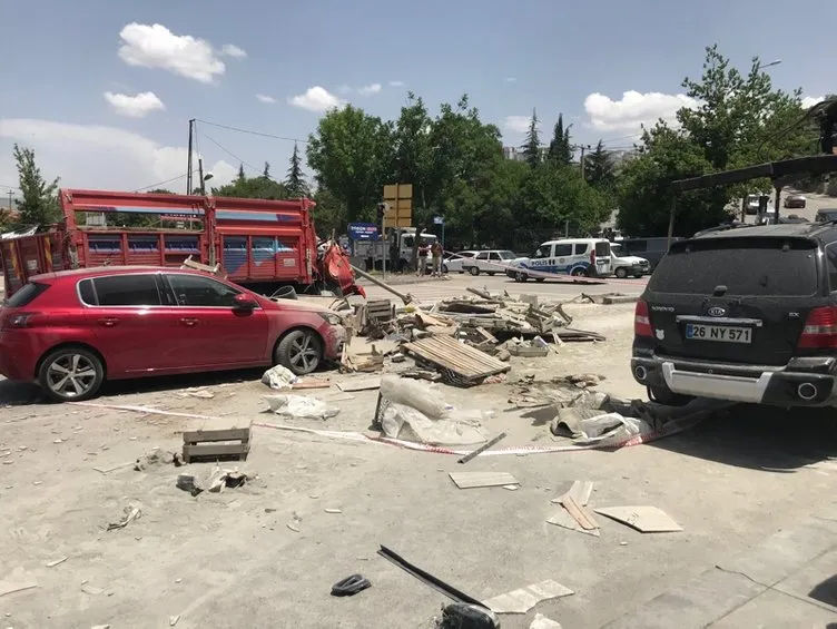 Ankara'da feci kaza! Ortalık savaş alanına döndü! Görgü tanıklarından korkunç sözler...