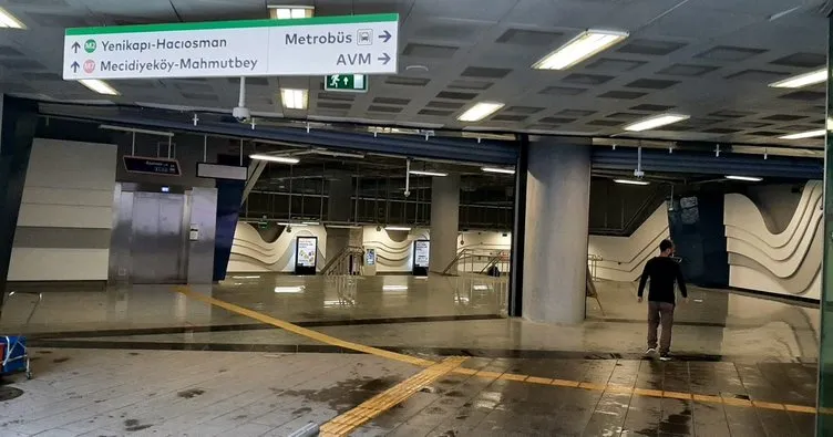 Mecidiyeköy- Mahmutbey metro hattında arıza istasyon kapattı