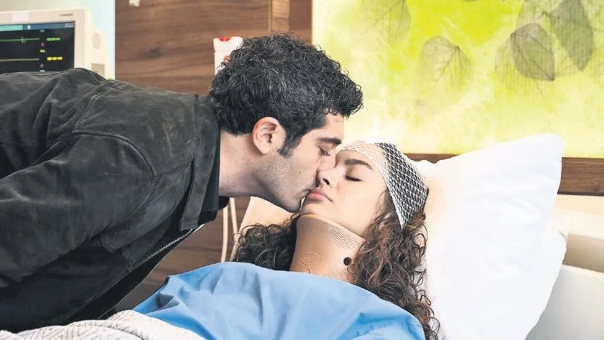 Salı akşamının galibi bir Gece Masalı