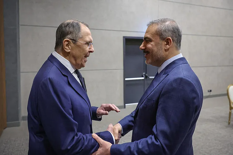 Dışişleri Bakanı Hakan Fidan’dan peş peşe kritik temaslar