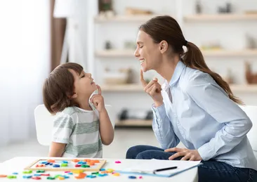 Otizm ve DEHB arasındaki o ince fark! Uzmanlar uyardı: Erken dönemde belli oluyor...