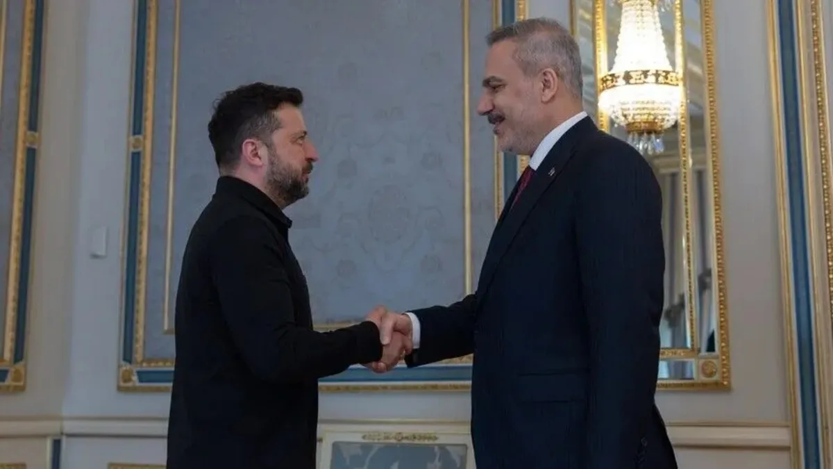 Bakan Fidan, Ukrayna Devlet Başkanı Zelenskiy ile bir araya geldi Bakan Fidan, Ukrayna Devlet Başkanı Zelenskiy ile bir araya geldi